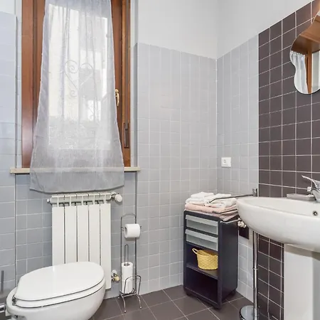 Residenza Il Fiore 4* ベルガモ