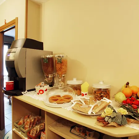 ベッド・アンド・ブレックファスト Residenza Il Fiore 4*