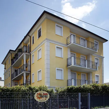Residenza Il Fiore فندق مبيت وإفطار